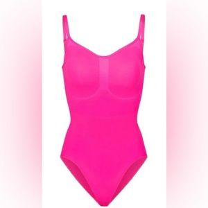 Skims Sculpting Bodysuit Flamingo Neon Pink New